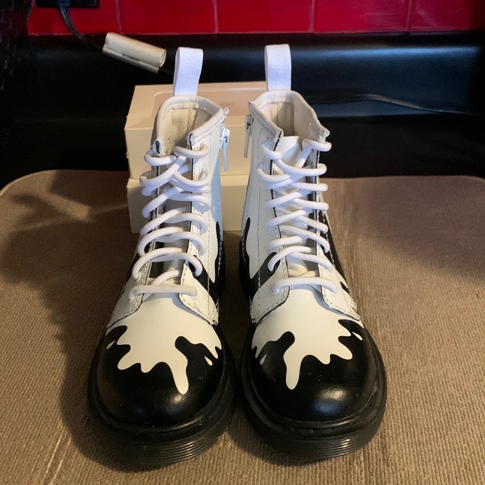 Dr Martens Kids Black & White Paint-Splash Boots